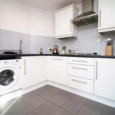 Stylish 2 Bed Flat In Heart Of Cardiff City Centre Exterior photo