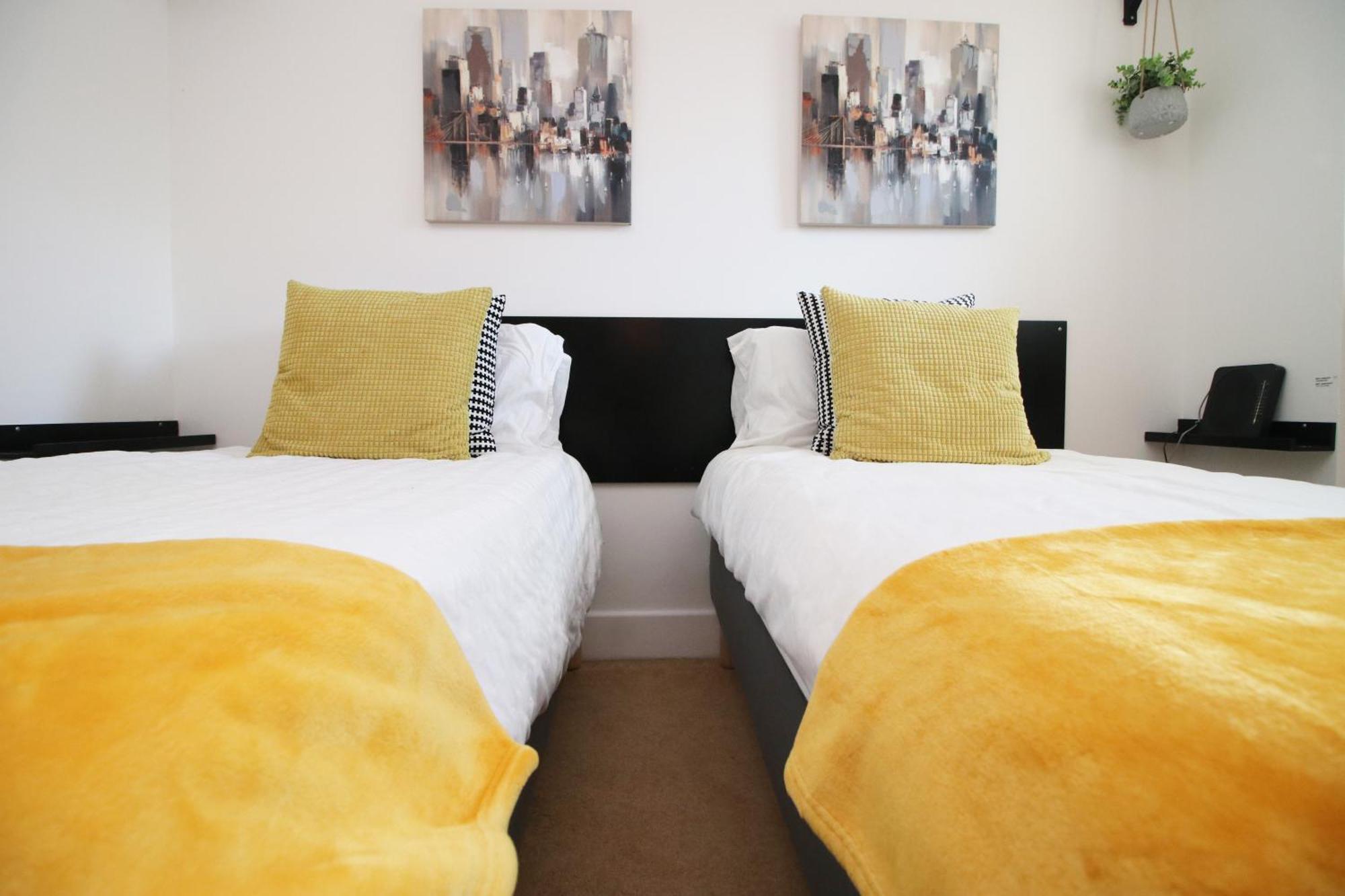 Apartment Stylish 2 Bed Flat In Heart Of Centre *