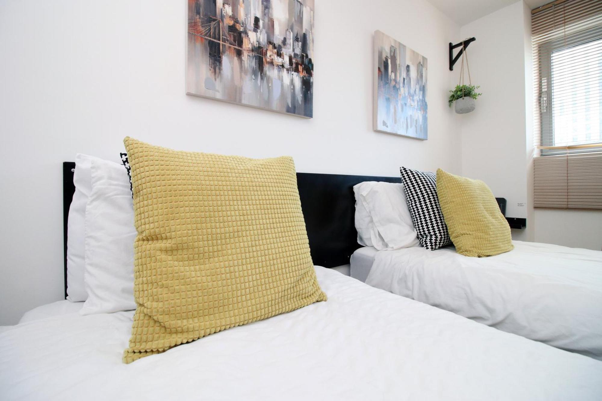 Apartment Stylish 2 Bed Flat In Heart Of Centre